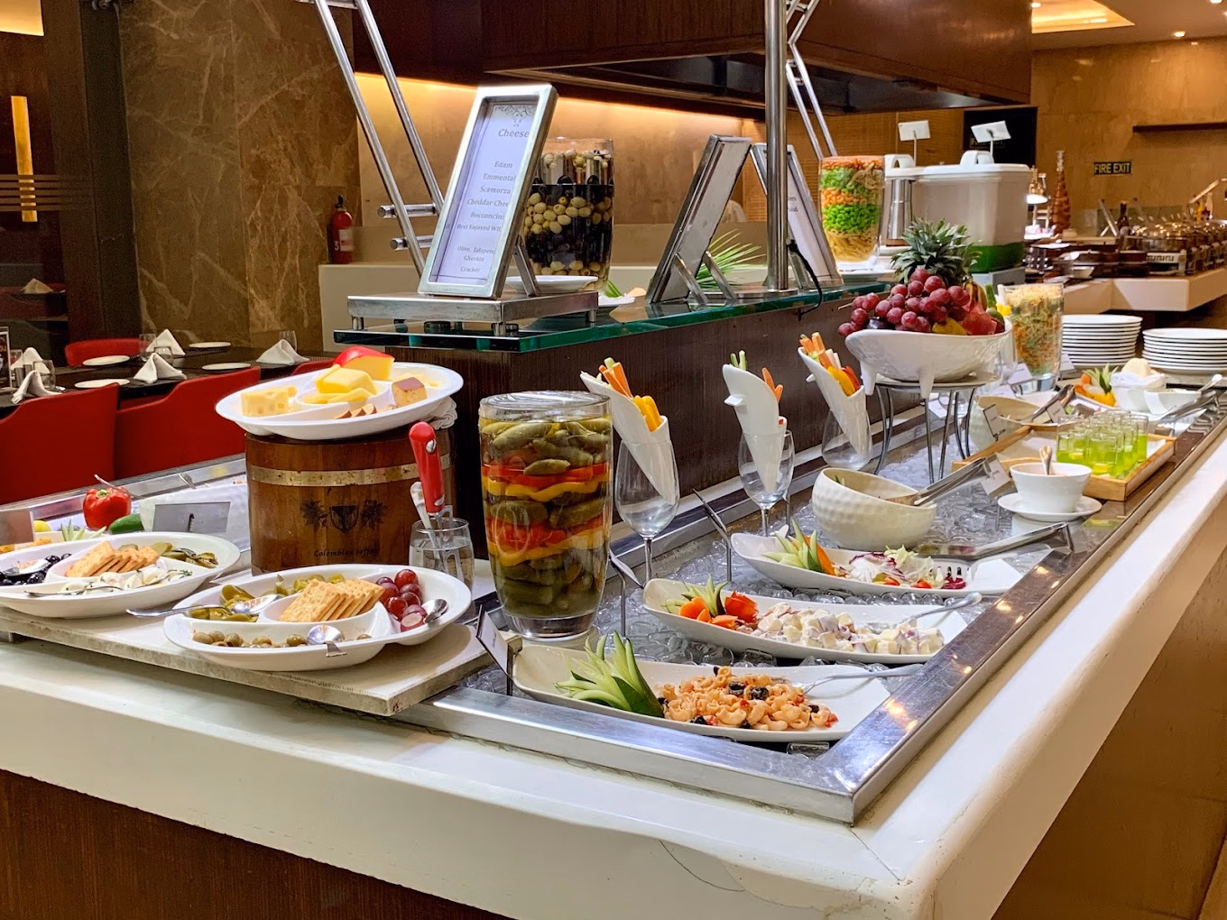 64/6 – The Buffet Destination
