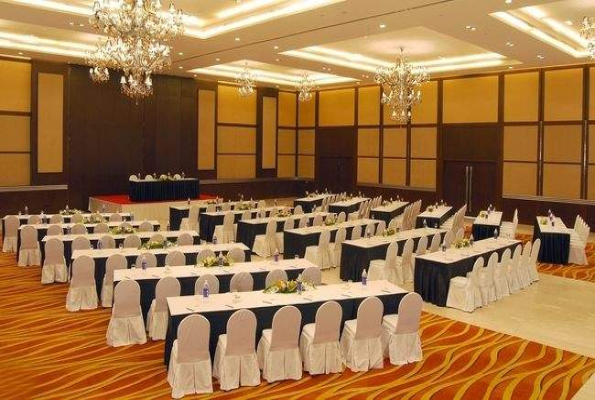 A setting shaped around the room